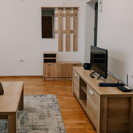 Hella Apartament Mamaia-Nord 那沃达利 外观 照片