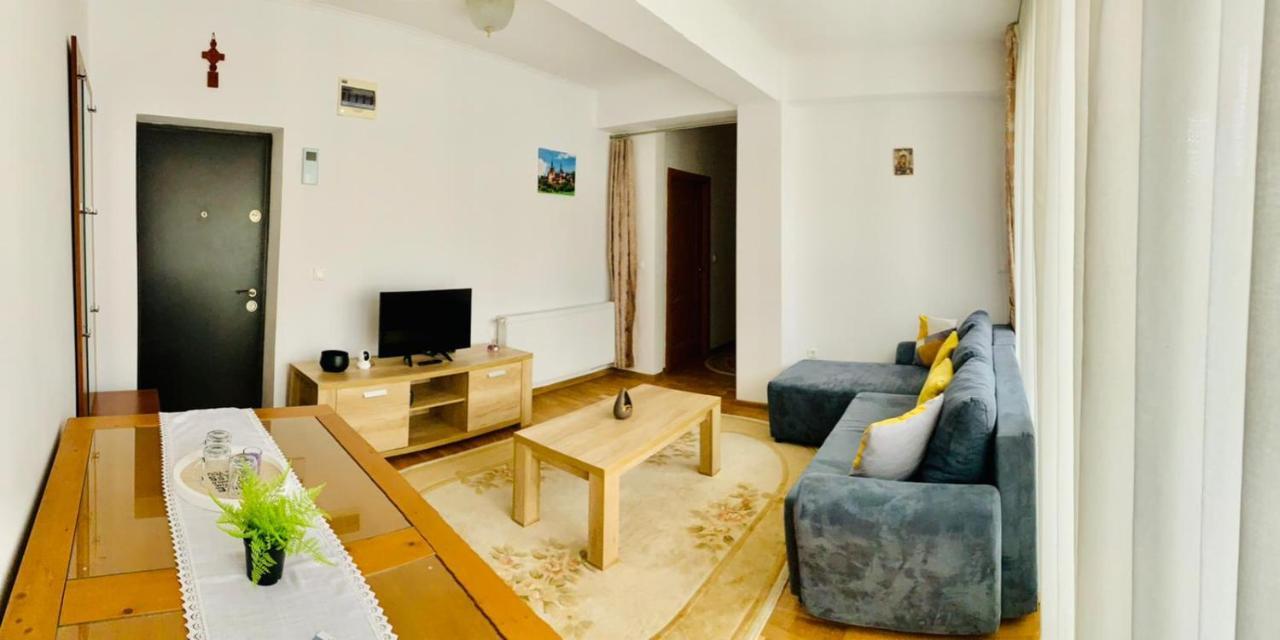 Hella Apartament Mamaia-Nord 那沃达利 外观 照片