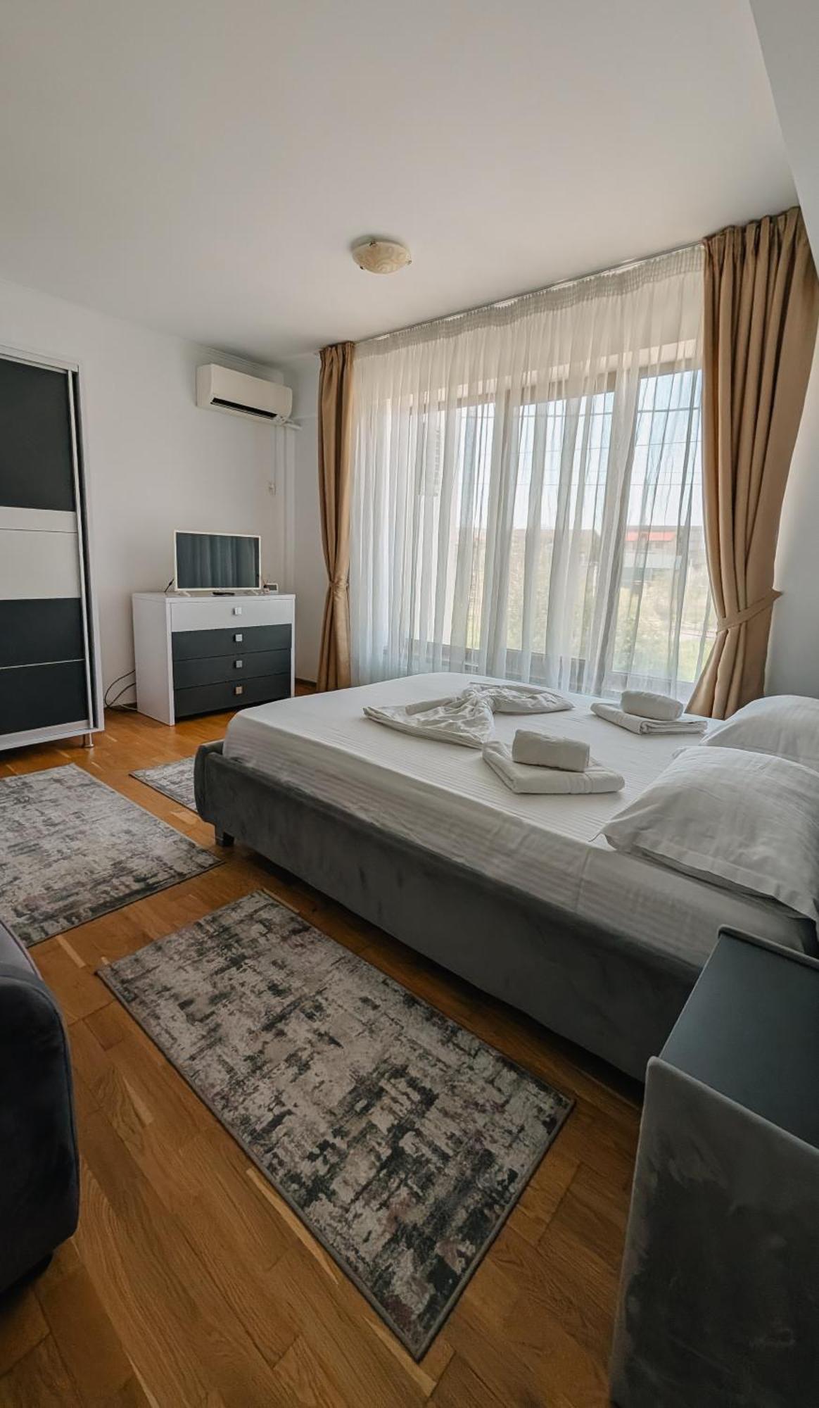 Hella Apartament Mamaia-Nord 那沃达利 外观 照片