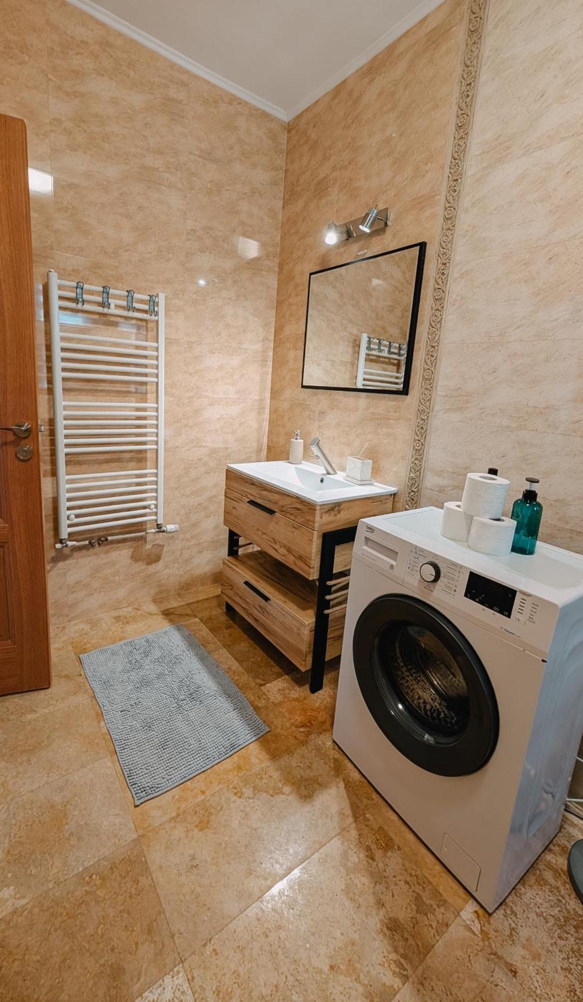 Hella Apartament Mamaia-Nord 那沃达利 外观 照片